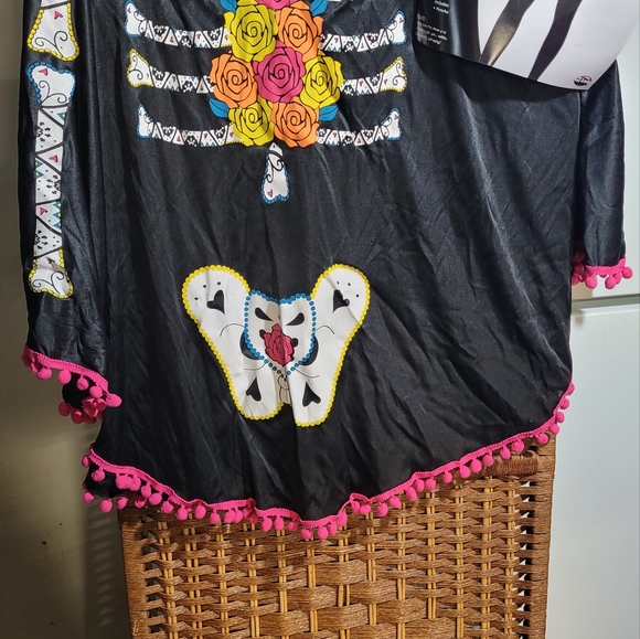 Halloween Poncho - Picture 3 of 5